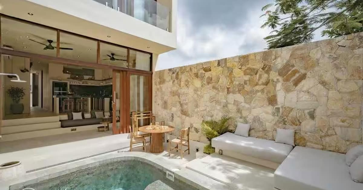 Photo of 3 Bedrooms Villa for Sale Leasehold & Freehold in Uluwatu in Uluwatu