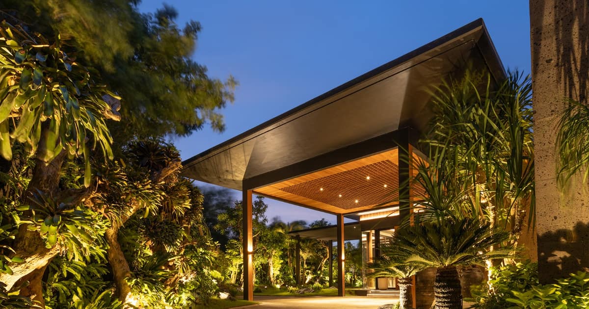Photo of Luxury Ocean View Villa in Uluwatu