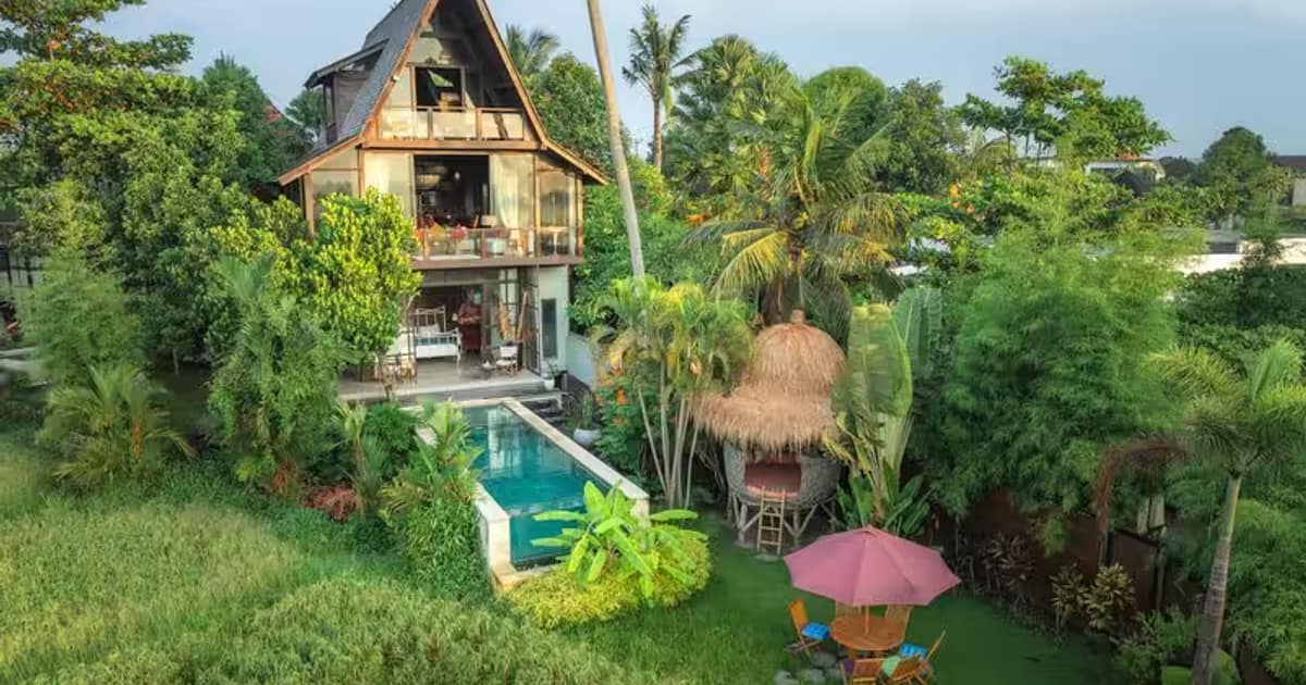 Photo of 3 Bedroom Leasehold Villa for Sale in Seseh Area in Seseh